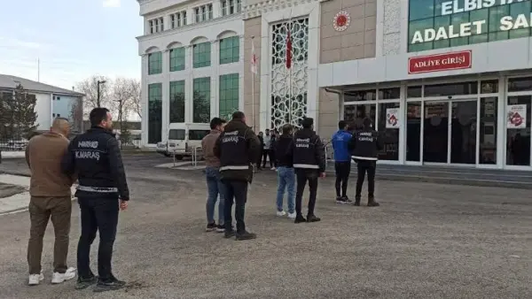 Elbistan'da Narkotik ekiplerinden operasyon:7 Kişi tutuklandı