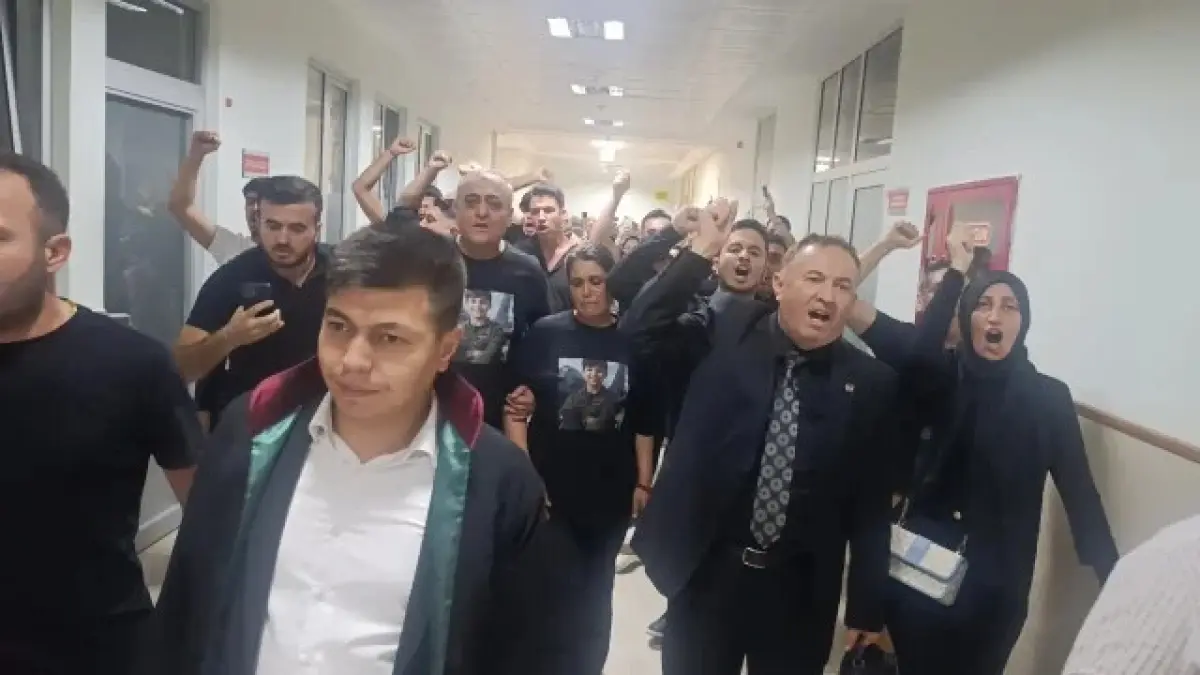 Kahramanmaraş saldırısının ilk davasında anne tahliye edildi.