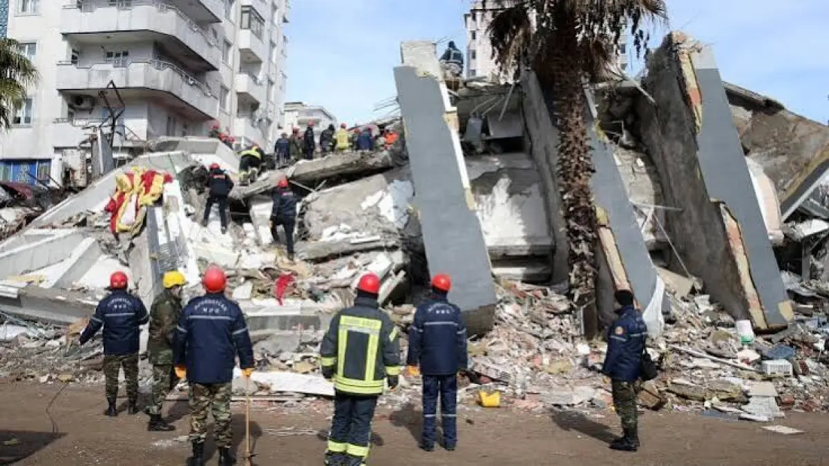 Kahramanmaraş'ta 35 Kişinin öldüğü Ezgi apartmanı davasında sanıklara ceza yağdı.