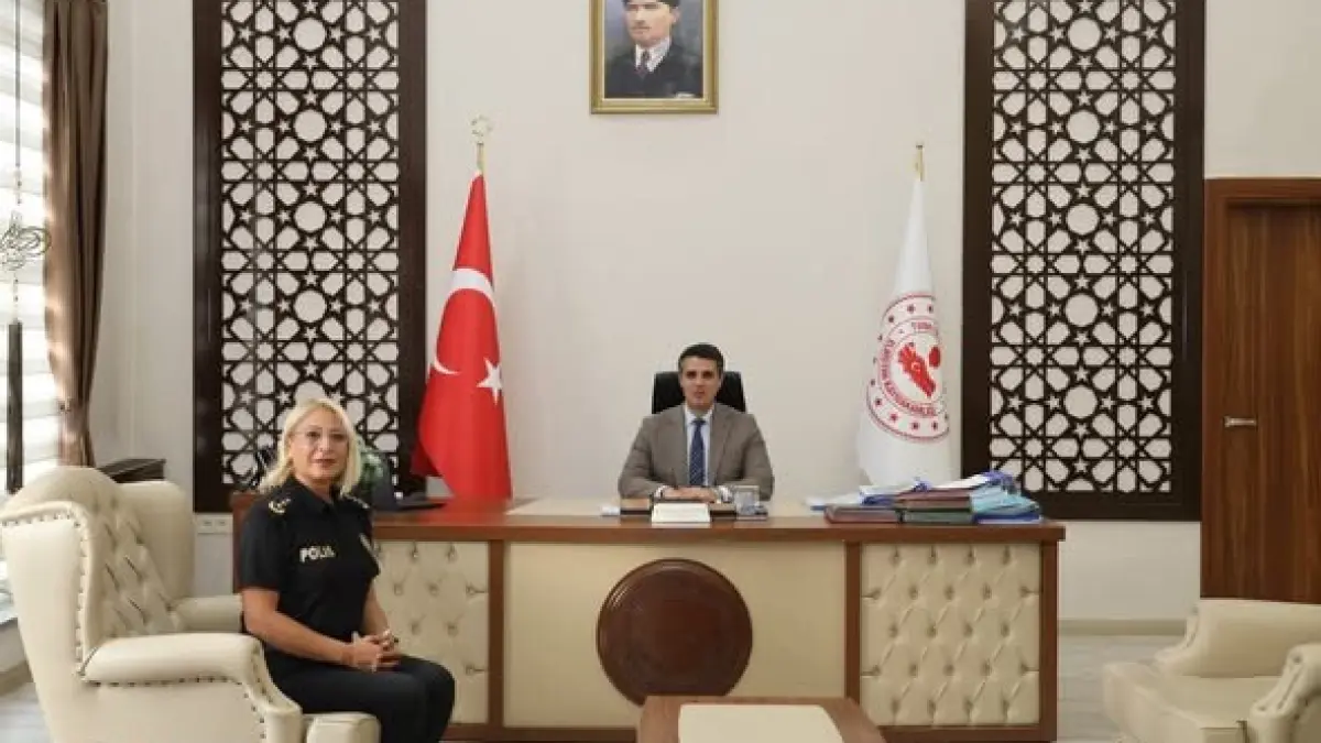 Elbistan'a atanan Emniyet Müdürü Berrin Çevik'ten kaymakamlık ziyareti...