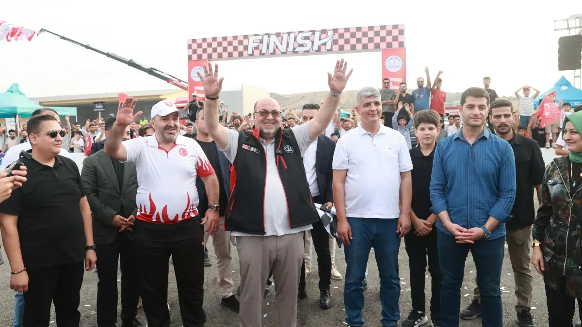 Kahramanmaraş'ta Drift pistinde gösteriler heyecanları tavan yaptırdı.