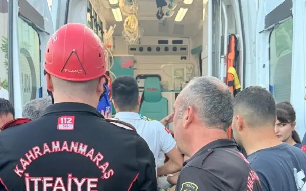 Kahramanmaraş’ta Göksun Çayı’na bir araç düştü:2 kişi hayatını kaybetti.