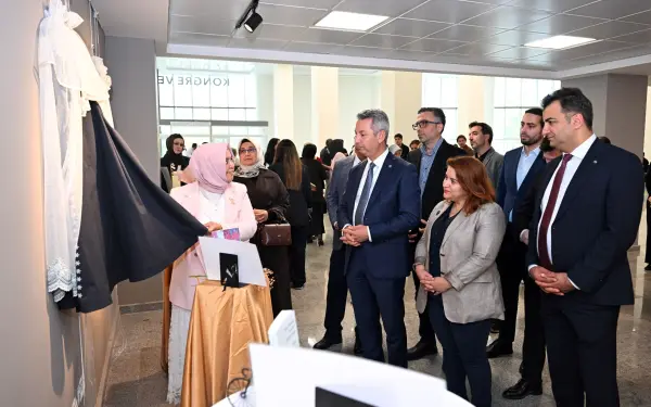 Kahramanmaraş KSÜ'de ''Anne Duası'' sergiyle somutlaştırıldı.