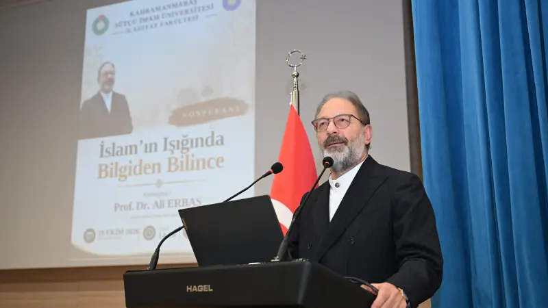 Ali Erbaş, KSÜ’de “İslam’ın Işığında Bilgiden Bilince” Konferansı verdi.