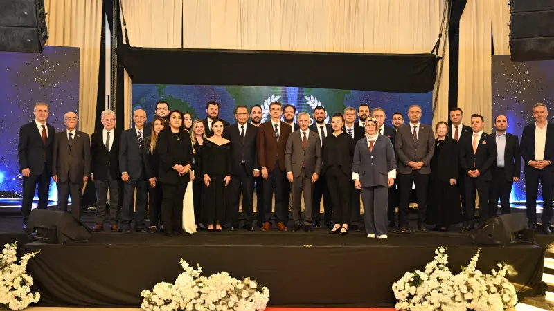 5. KASİAD Ödülleri’nde Kahramanmaraş’a Değer Katan İsimler Ödüllendirildi.