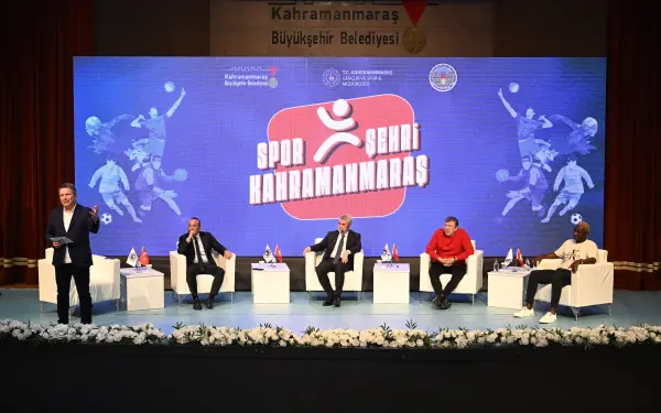 Spor Şehri Kahramanmaraş Panelinde Futbolun Önemli İsimleri Buluştu.